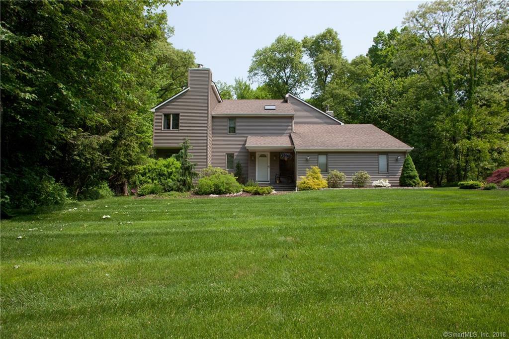 Property Photo:  18 Timber Ridge Drive  CT 06070 