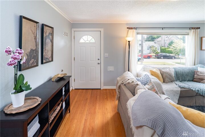 Property Photo: 8247 Densmore Ave N WA 98103