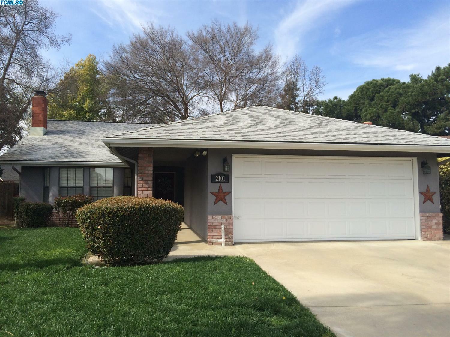 2101 S Stevenson Court  Visalia CA 93277 photo