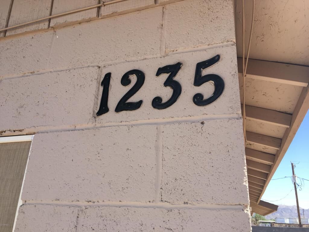 Property Photo: 1235 E Wood Street B AZ 85040