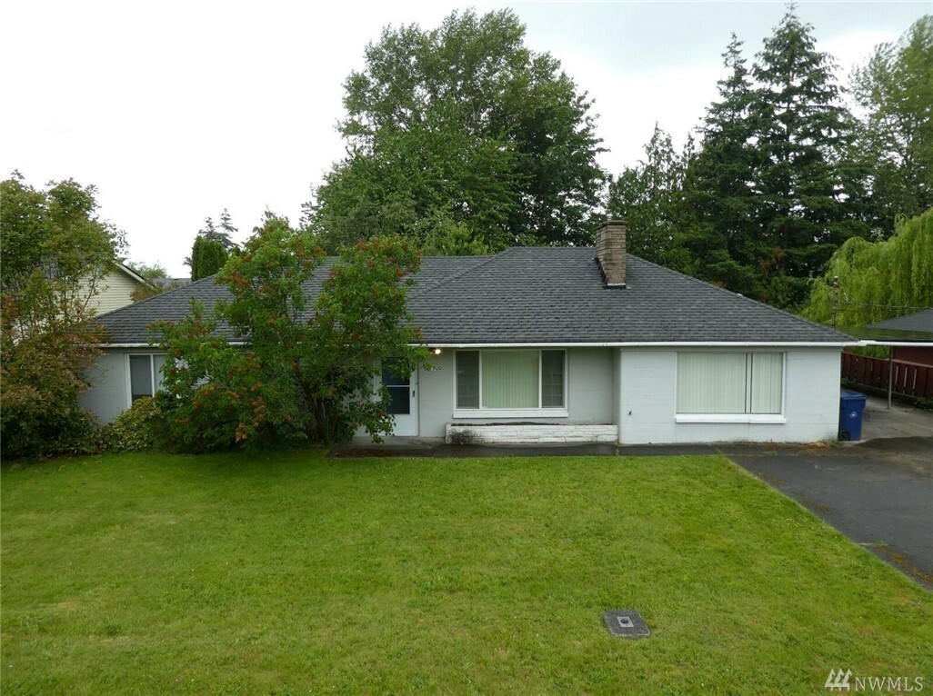 Property Photo:  1109 N 8th St  WA 98273 