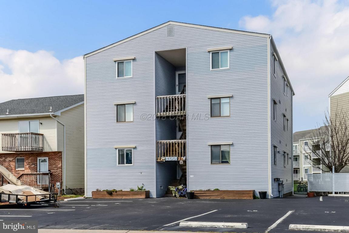 Property Photo:  700 Mooring Road 2B  MD 21842 