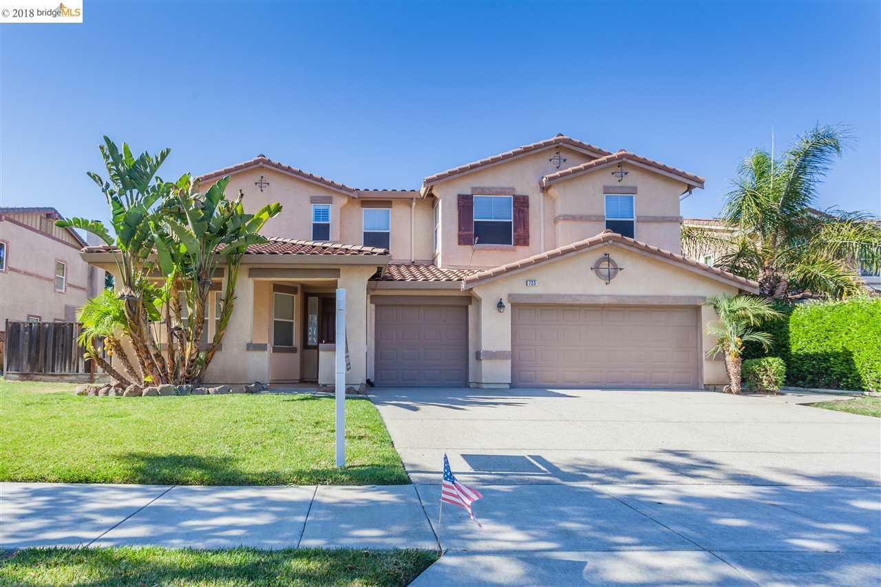 Property Photo:  733 Campanello Way  CA 94513 