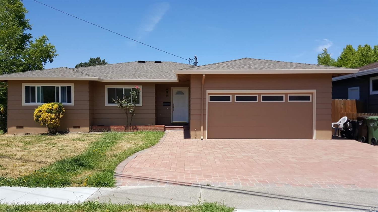 Property Photo:  18 Spindrift Passage  CA 94925 