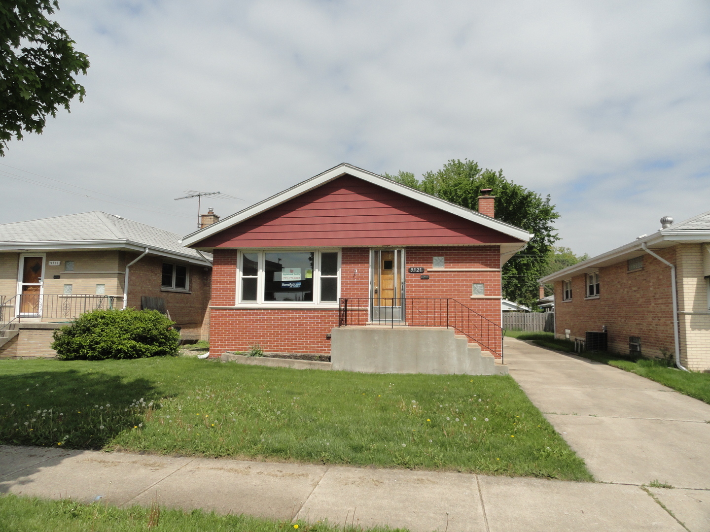 Property Photo:  9521 Utica Avenue  IL 60805 