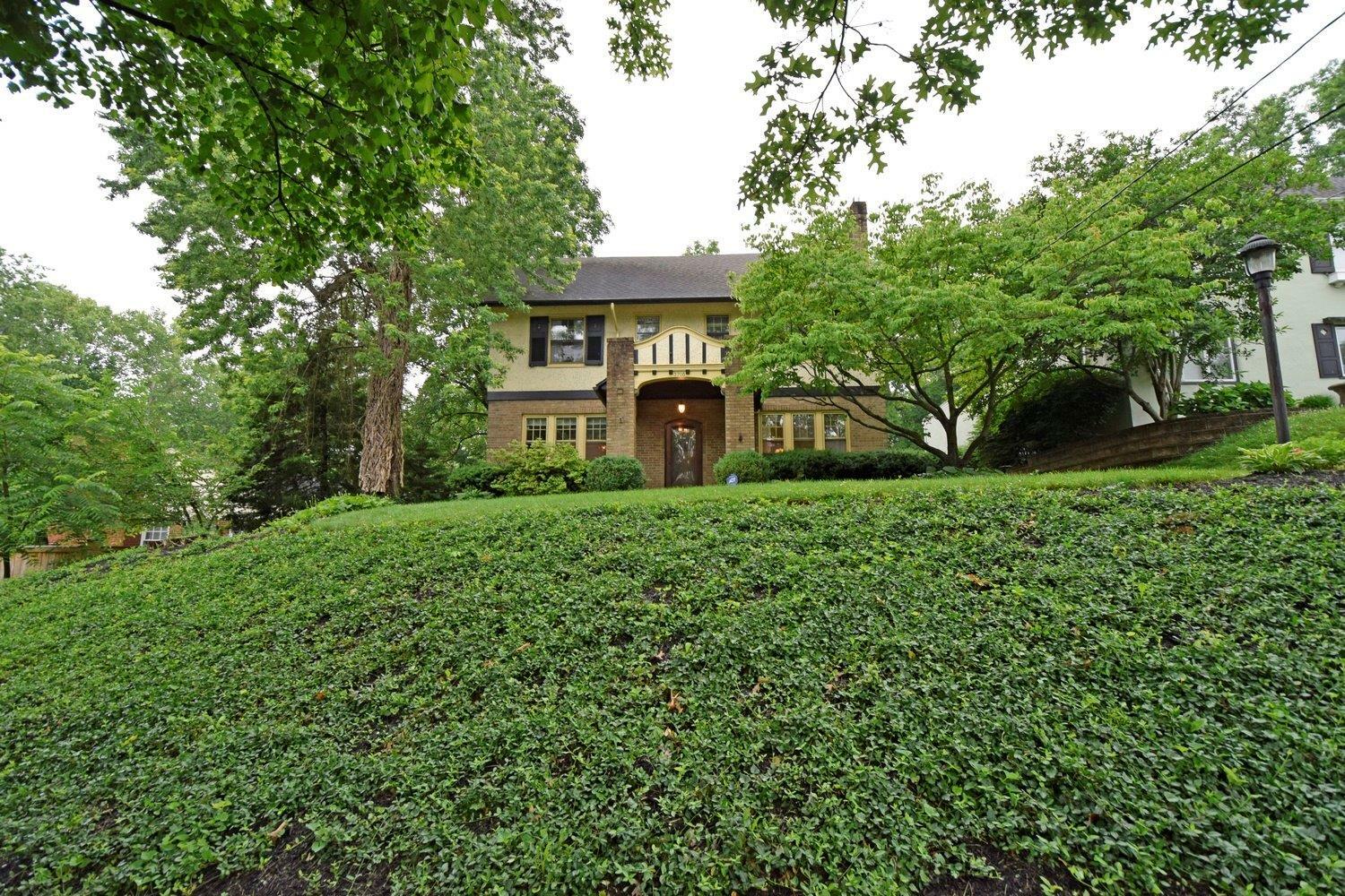 Property Photo:  3705 Broadview Drive  OH 45208 