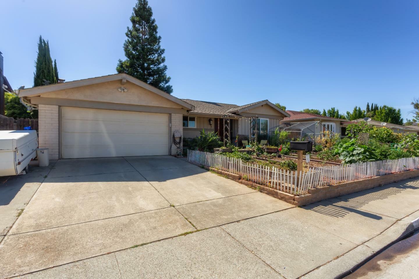 Property Photo:  7175 Harvard Place  CA 95020 