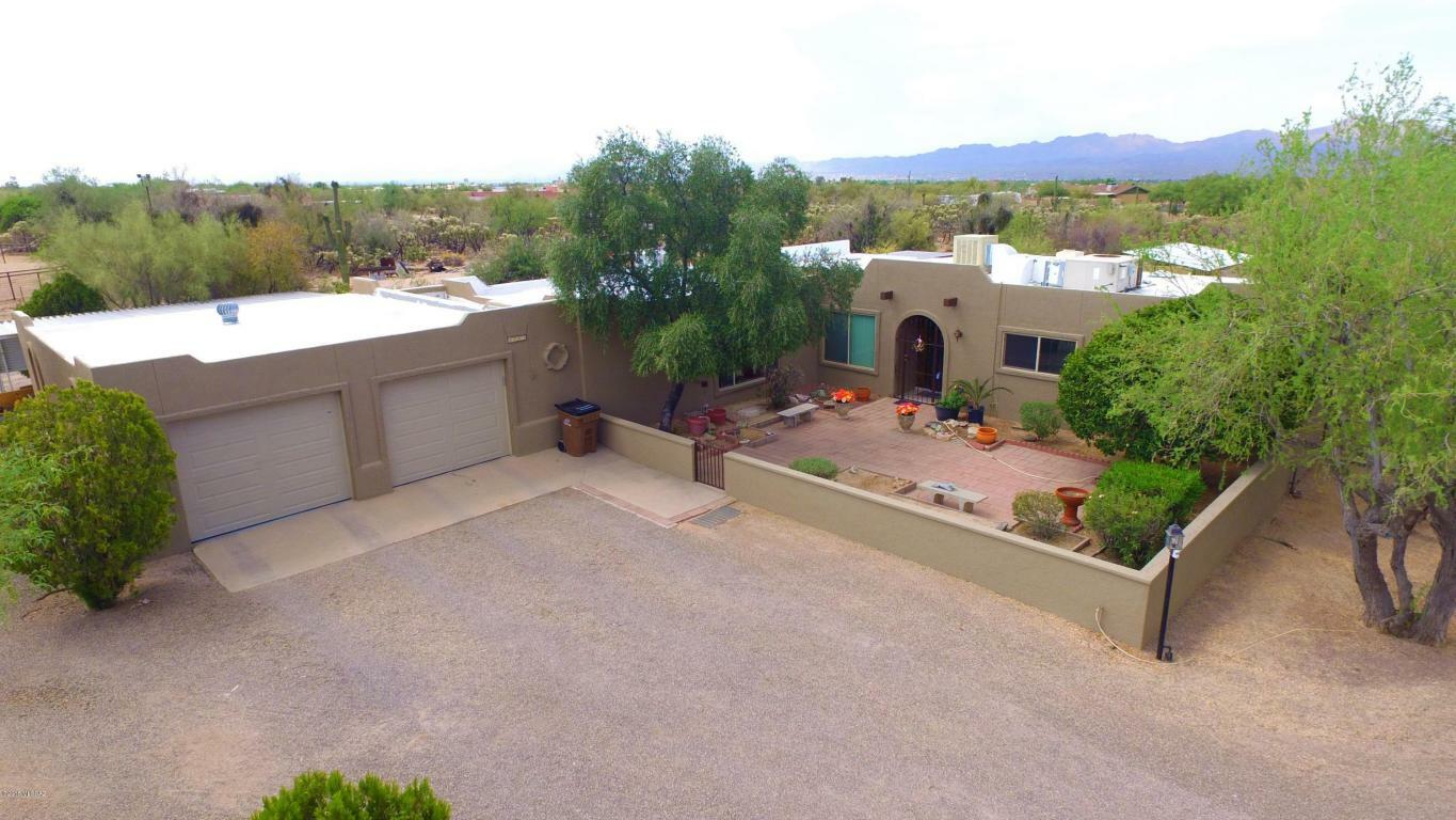 Property Photo:  4101 W Lambert Lane  AZ 85742 