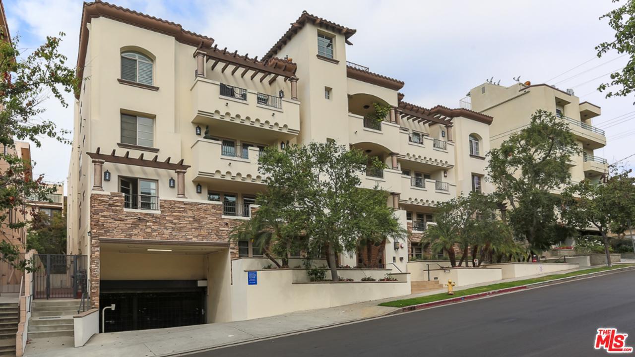 Property Photo: 1821 Fairburn Ave 304 CA 90025