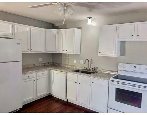 Property Photo:  86 Arlington St D  MA 01830 