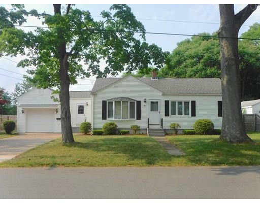 Property Photo: 81 Woodcrest Cir MA 01020