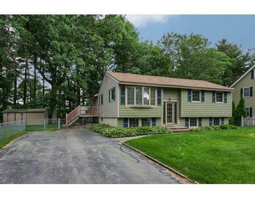 Property Photo: 60 Newport Dr MA 01886