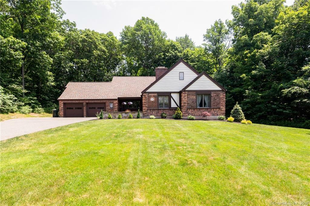 Property Photo:  29 Skyline Drive  CT 06712 