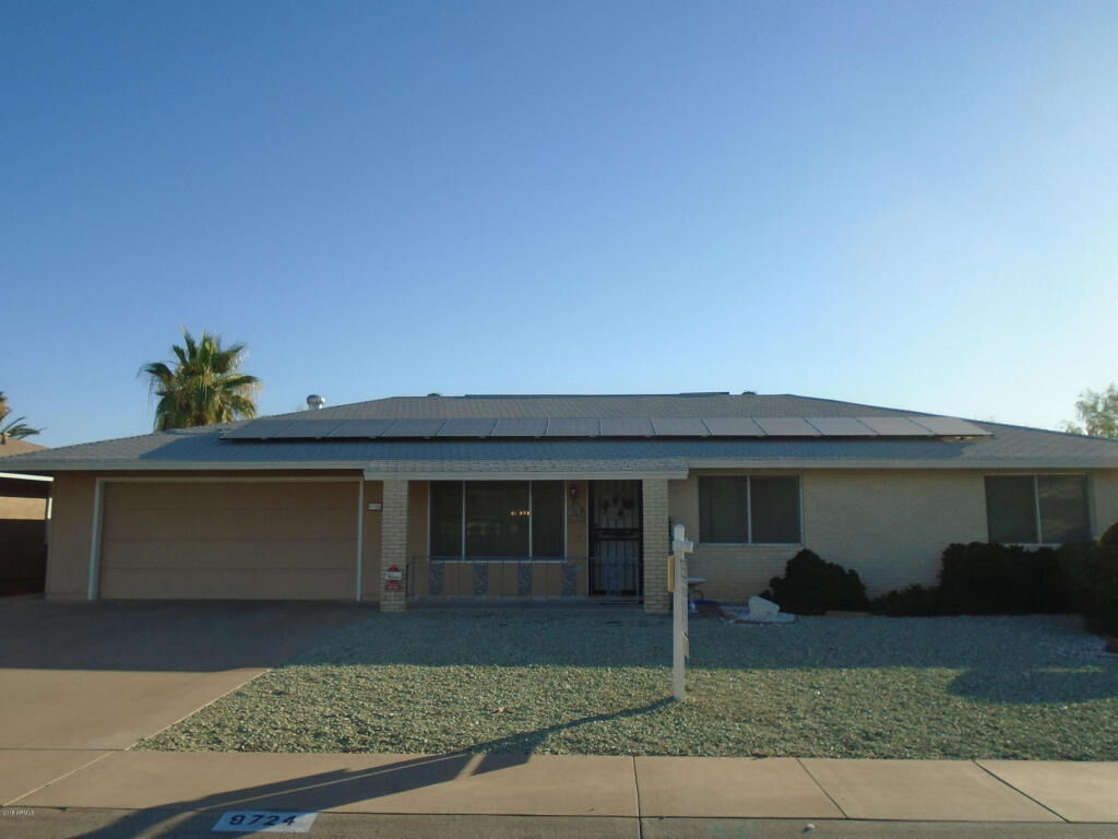 Property Photo: 9724 W Riviera Drive AZ 85351