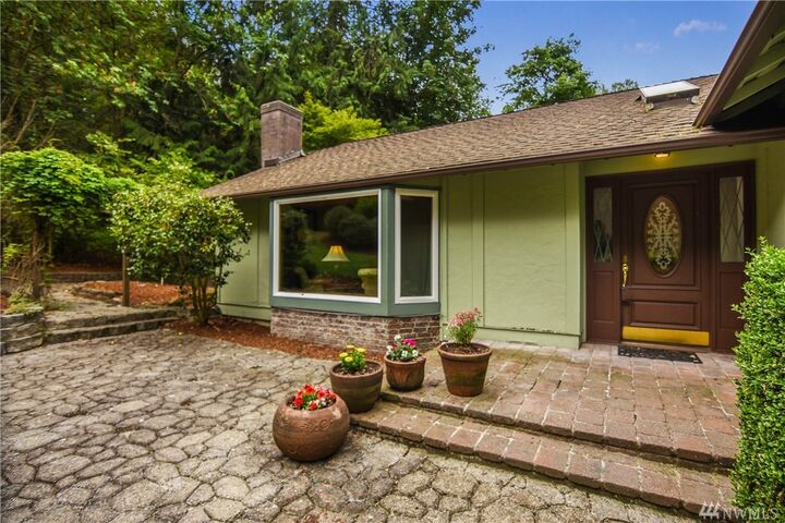 Property Photo: 13329 208th Ave NE WA 98077