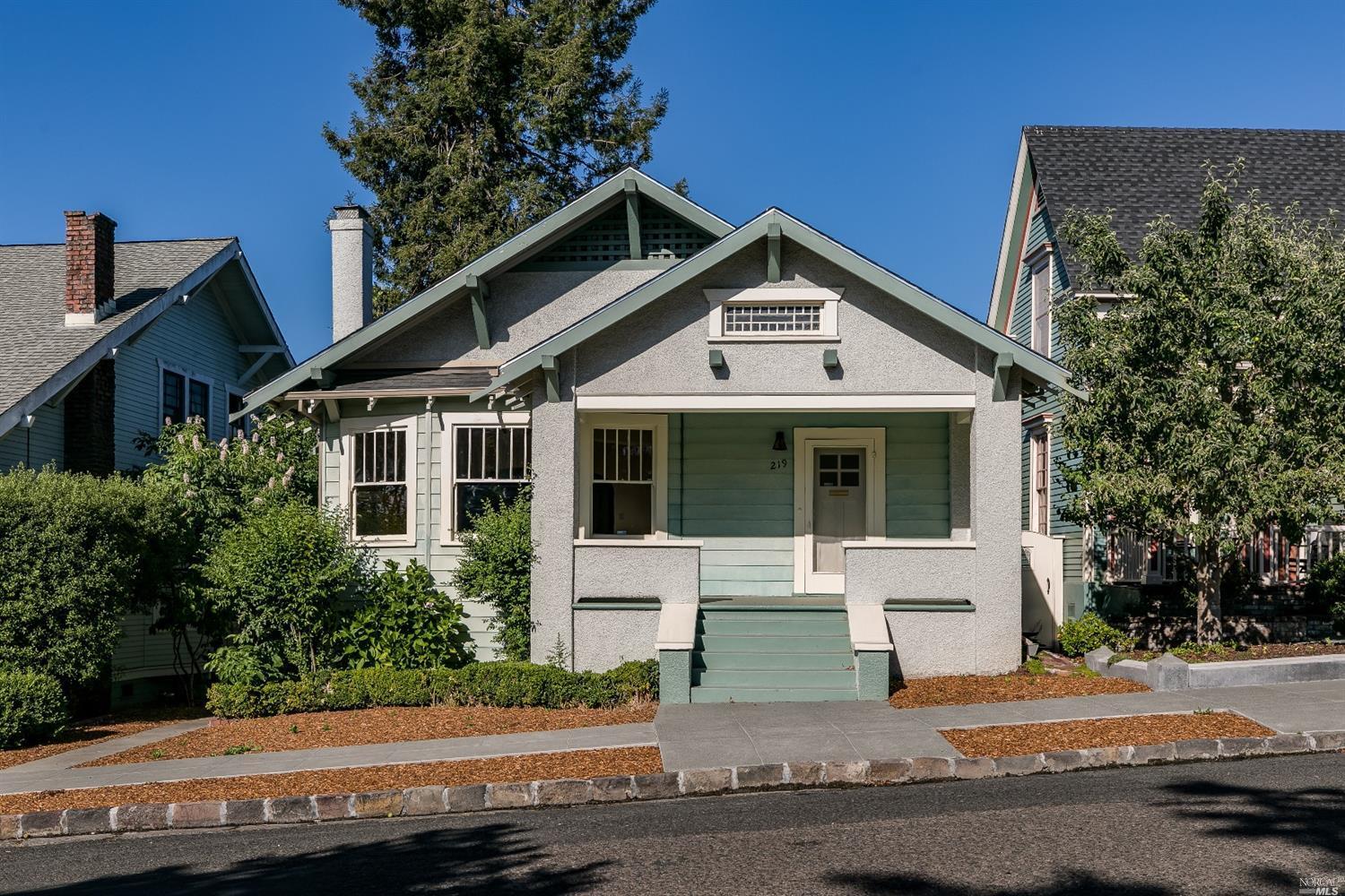 Property Photo: 219 Liberty Street CA 94952