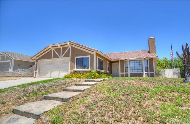 Property Photo:  25594 Dorado Drive  CA 92586 