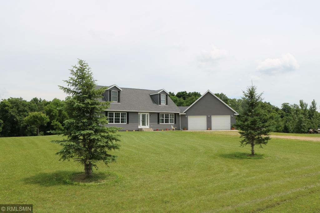 Property Photo: 38653 Woodview Circle MN 56057
