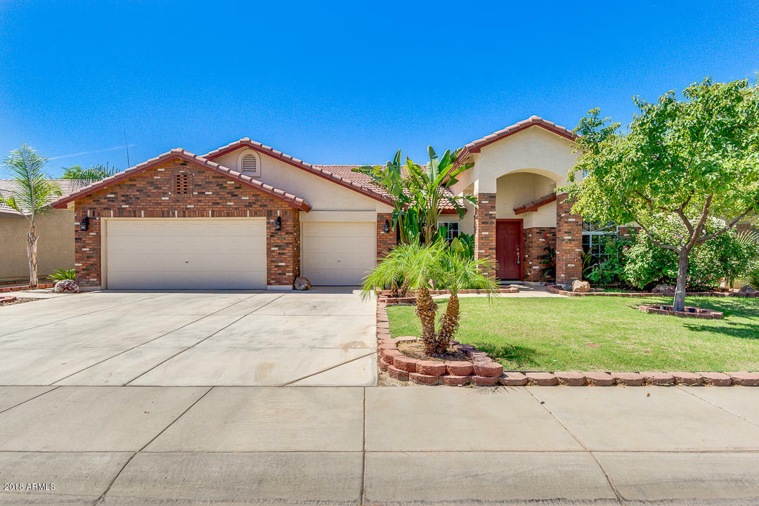 Property Photo:  3663 E Magnus Drive  AZ 85140 