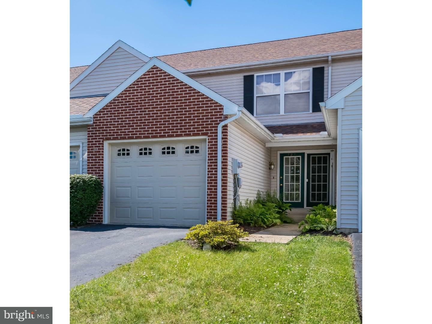 Property Photo: 727 Hawk Ridge Drive PA 19526
