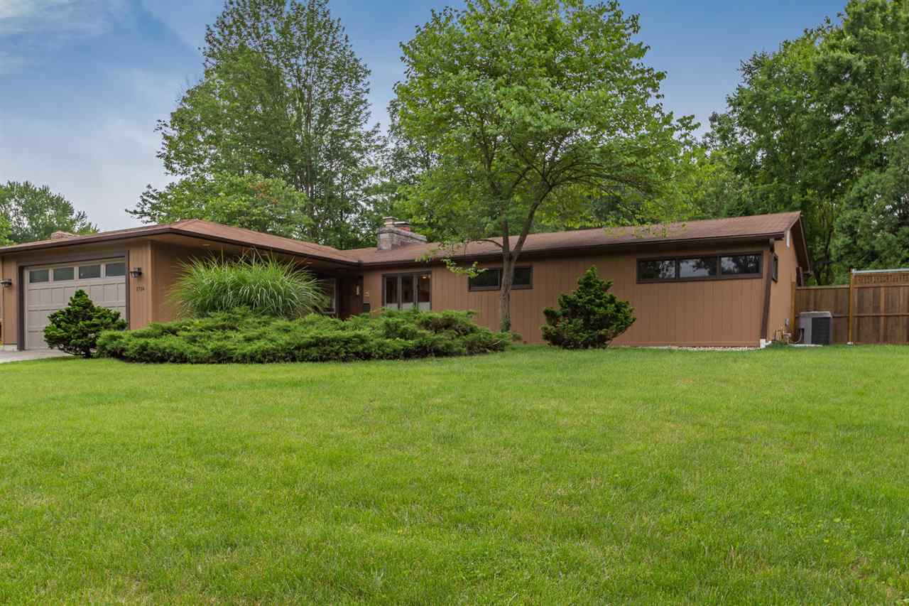 1716 E Ruby Lane  Bloomington IN 47401 photo