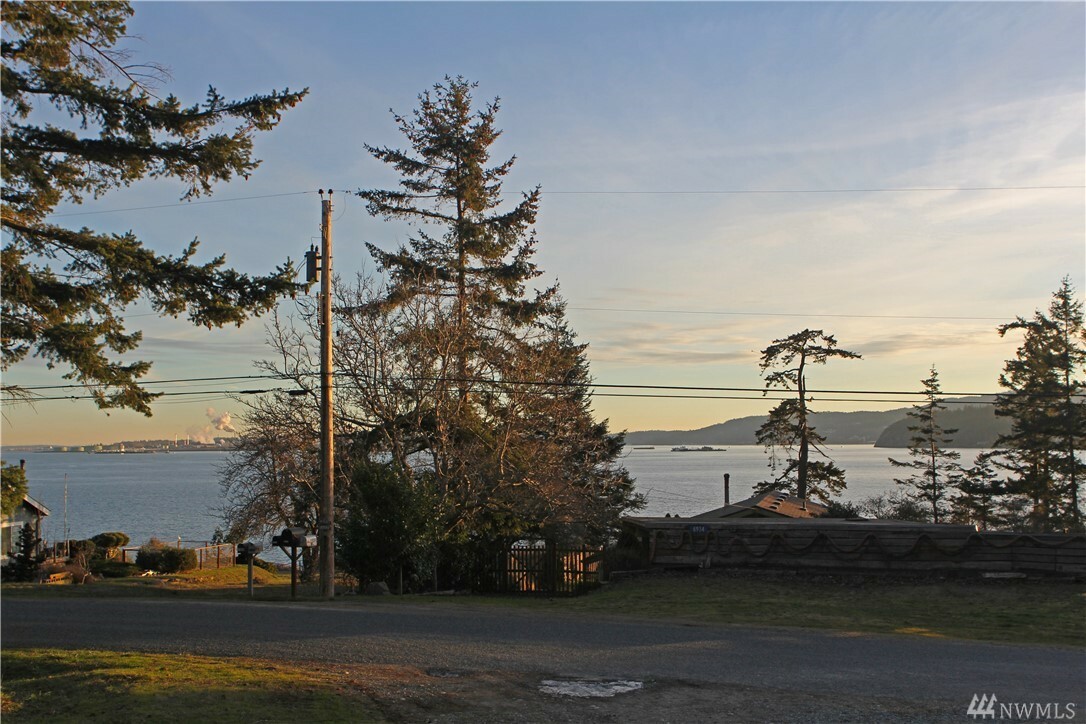 Property Photo:  26 & 27 Holiday Blvd  WA 98322 