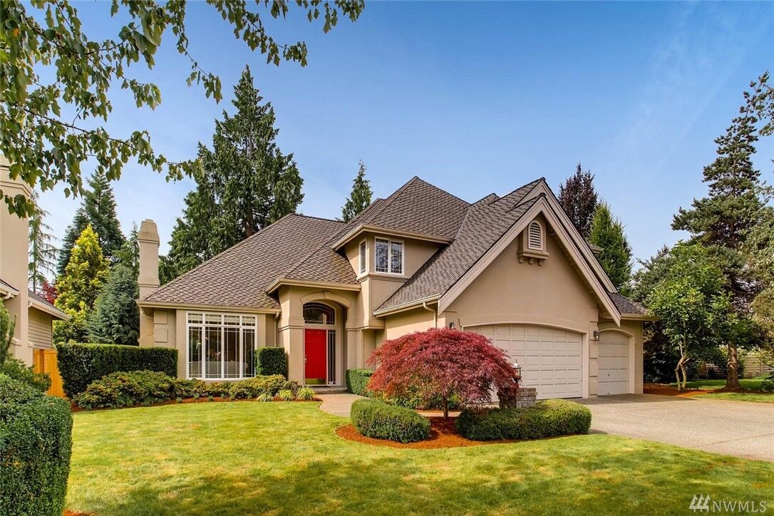 Property Photo:  21419 SE 34th Place  WA 98075 