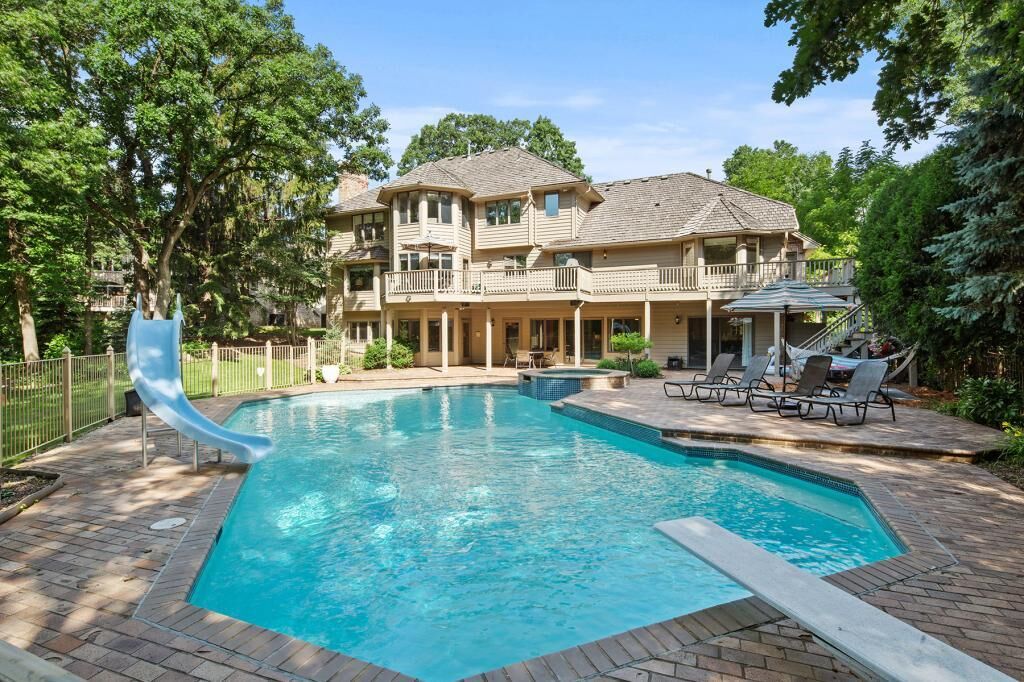 Property Photo: 2 Antrim Terrace MN 55439