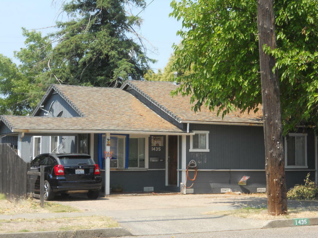 Property Photo:  1435 Monroe St A &Amp B  CA 96080 