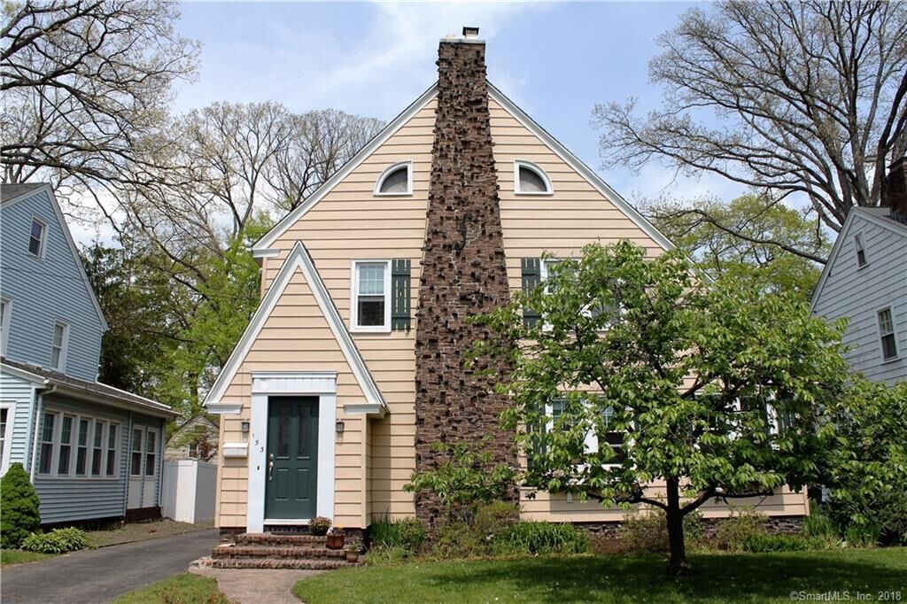 Property Photo:  153 Woodlawn Street  CT 06517 