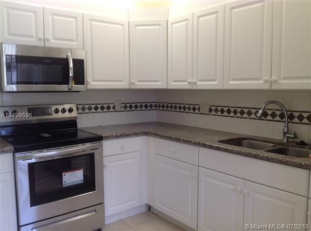 Property Photo:  16246 Laurel Dr 104  FL 33326 