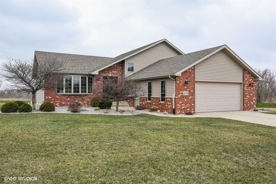 Property Photo: 9548 Grasselli Avenue IN 46373