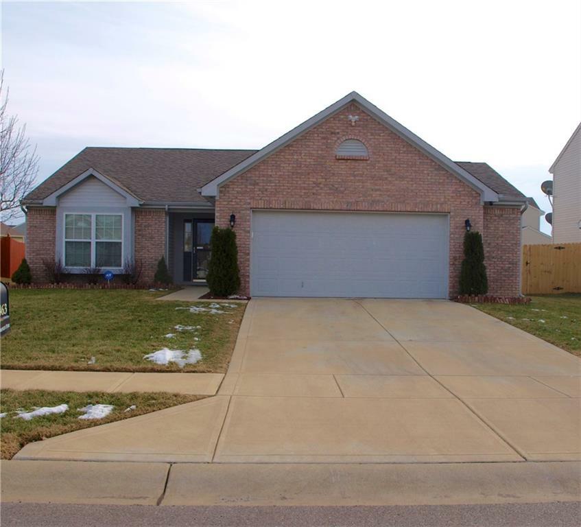 Property Photo:  3463 Enclave Lane  IN 46143 