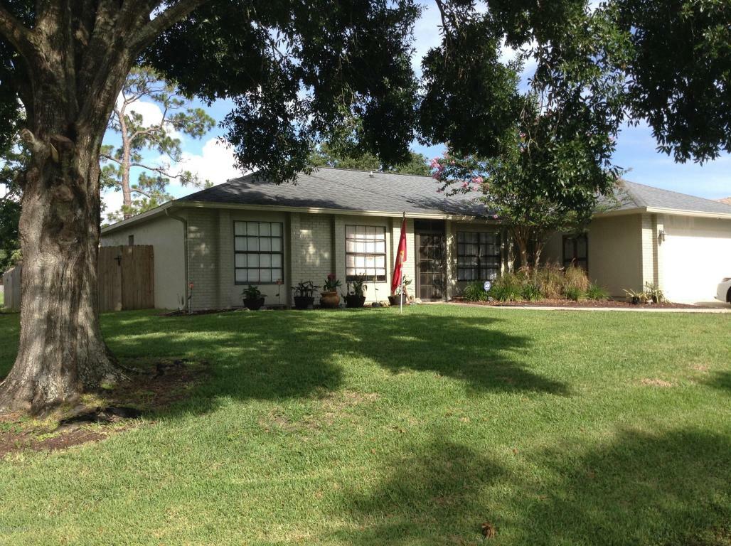 Property Photo:  1202 Halber Avenue NW  FL 32907 