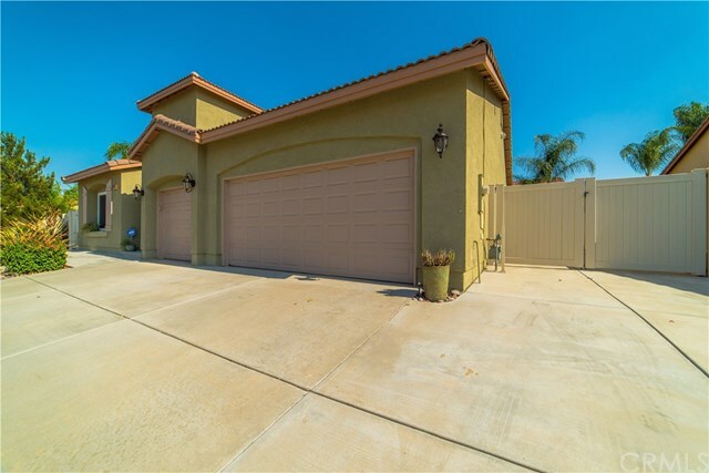 Property Photo:  27459 Canterbury Street  CA 92585 