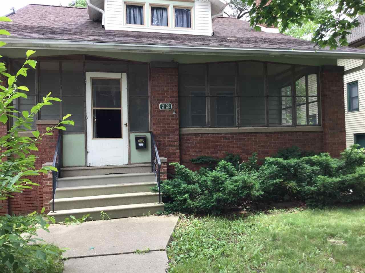 Property Photo: 2128 N Bigelow IL 61604