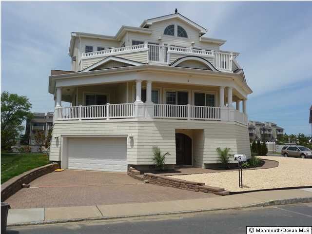 2 Tradewinds Lane  Sea Bright NJ 07760 photo