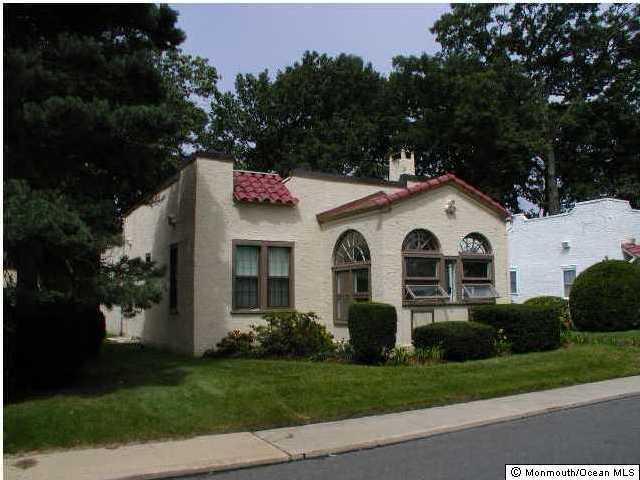 Property Photo: 8 Valandora Court NJ 07762