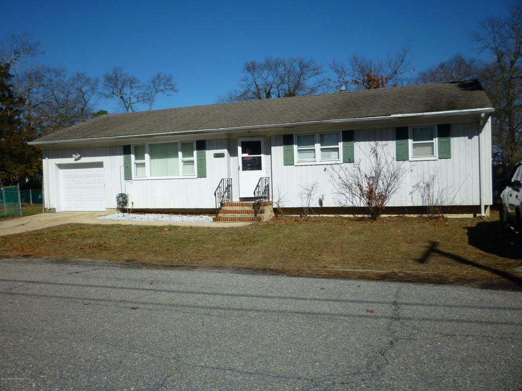 Property Photo:  46 Oak Street  NJ 08722 