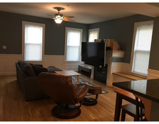 Property Photo:  4 Wyatt Cir 4  MA 02143 