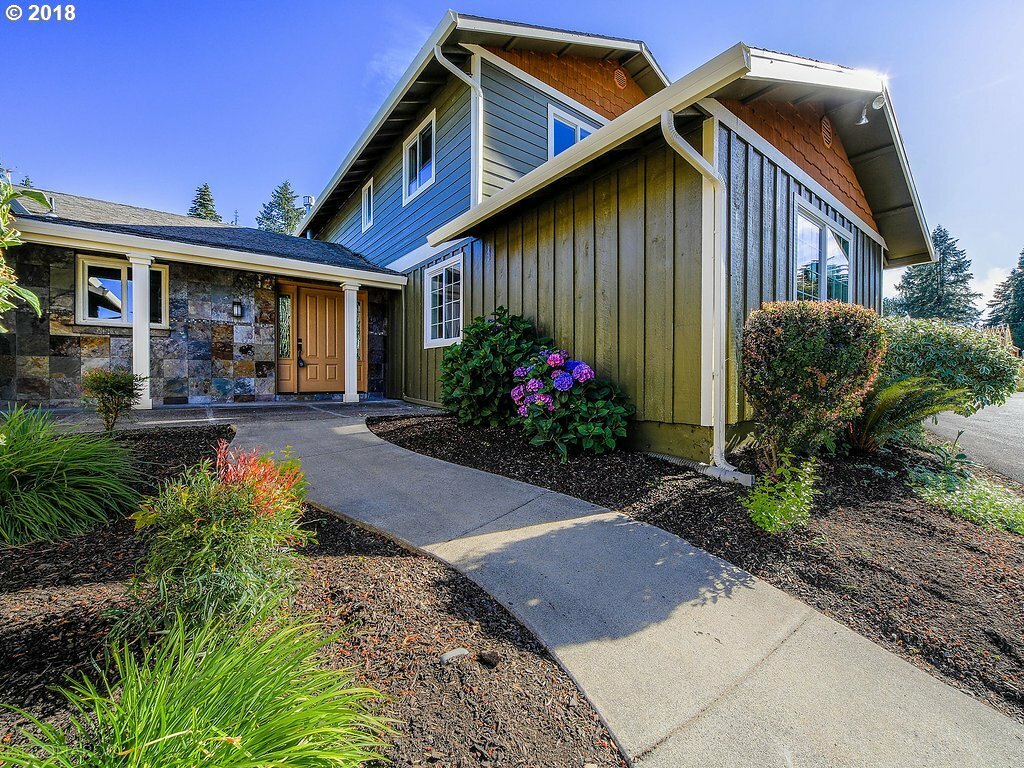 Property Photo:  11705 NW 14th Ave  WA 98685 