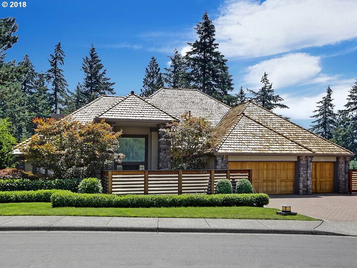 1349 NW Benfield Dr  Portland OR 97229 photo