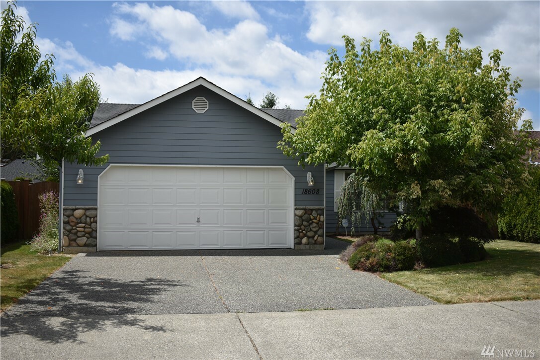 Property Photo:  18608 Balmoral Dr  WA 98223 