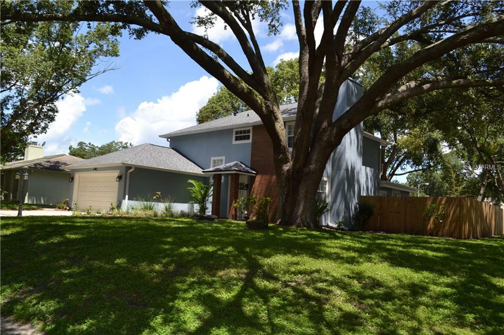 Property Photo:  1050 Sonoma Court  FL 32750 