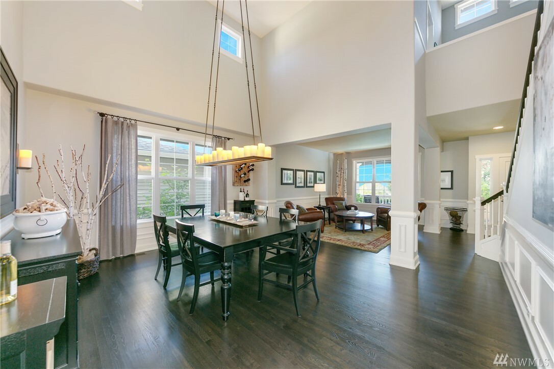 Property Photo:  23499 SE 49th St  WA 98029 