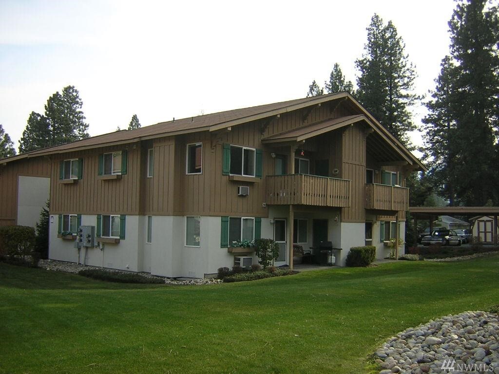 Property Photo: 480 Alpine Place L4 WA 98826