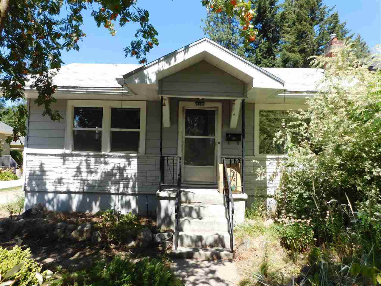 Property Photo:  208 W 28 Ave  WA 99203 