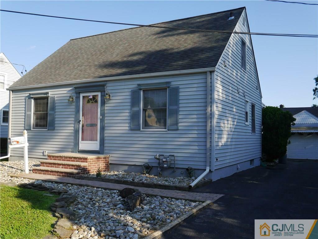 Property Photo:  320 Edgeworth Street  NJ 08846 