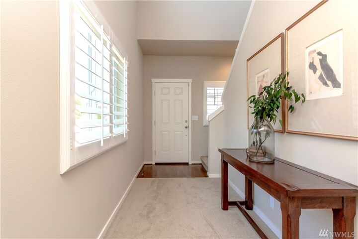 Property Photo:  1256 42nd St NE  WA 98002 