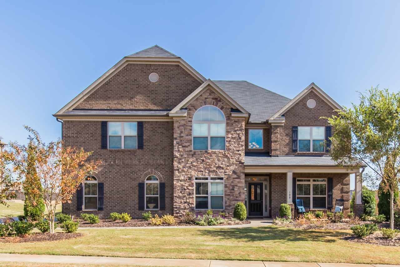 Property Photo:  109 Harbrooke Circle  SC 29651 